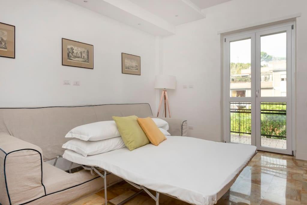 Vatican Dome View Apartment